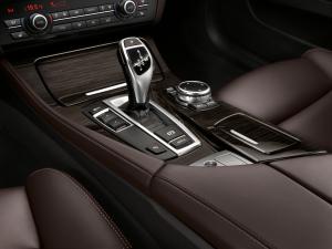 BMW 535i Sedan Luxury Line 2013 года 